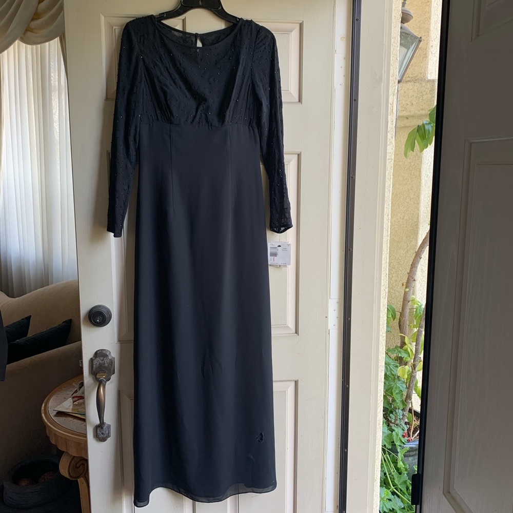 Long black dress